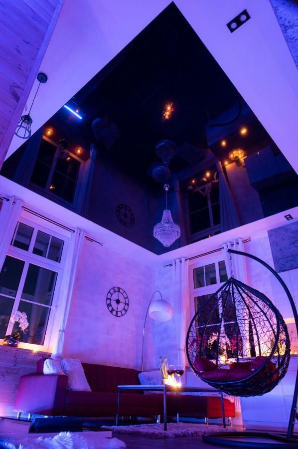 Minus Apartment *